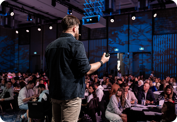 Rectangle 12313840-2 Rectangle 12313840-2